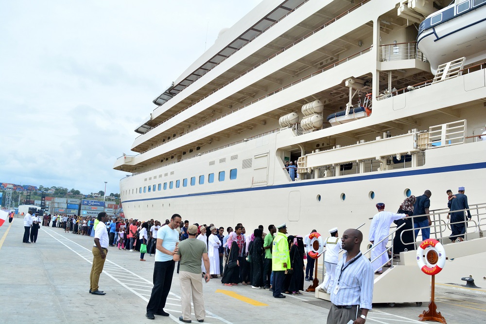 Photos: Mombasa residents get opportunity to board Oman cruise ship ...